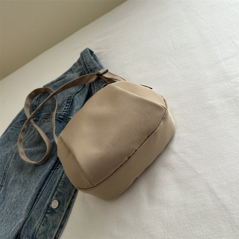 Casual Nylon Canvas Crossbody  - Women'S Elle Bags ulasan dan harga
