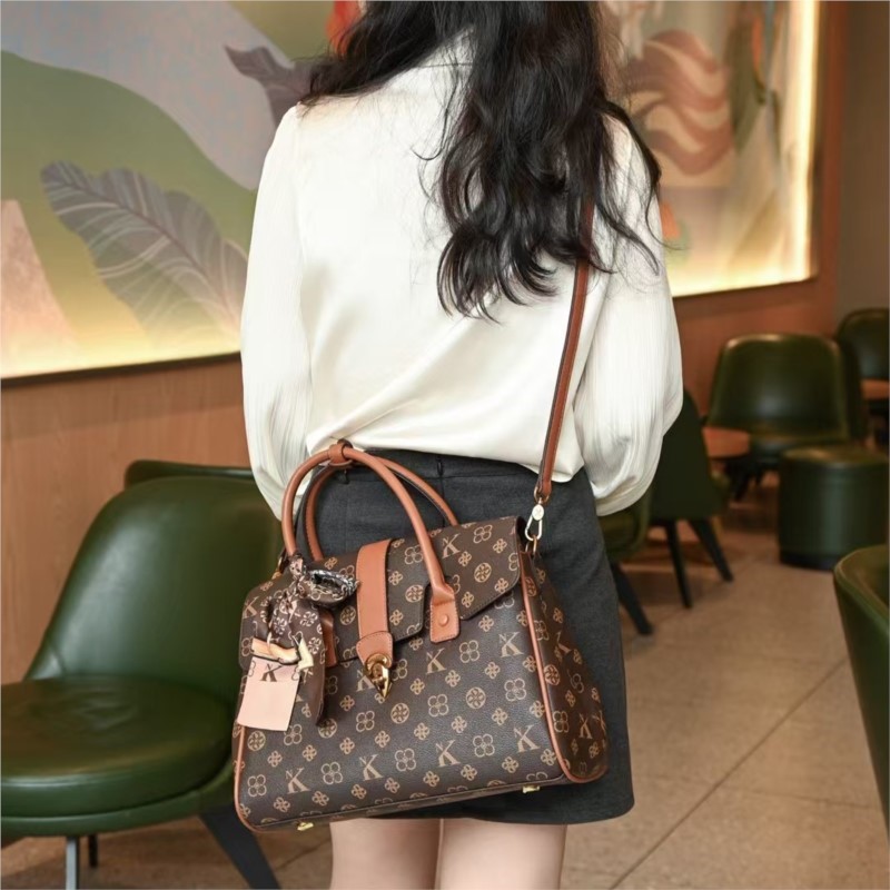 Light luxury brand women's bag - Women Bags On Sale ulasan dan harga