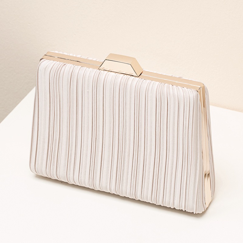 Nesitu Women Make Up Cosmetic  - Women Bags Golden ulasan dan harga