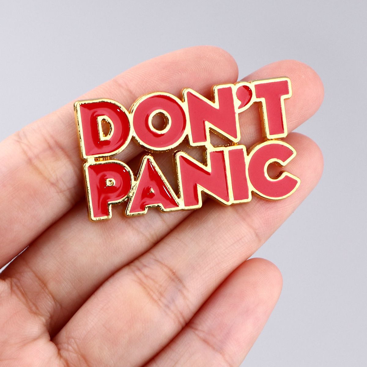 Vintage Enamel Pin Brooch Funn - Women'S Retro Bags ulasan dan harga